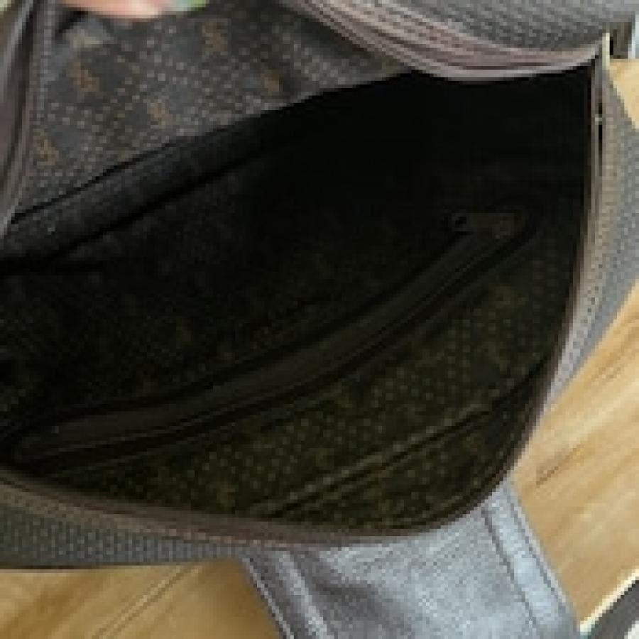 vintage YVES SAINT LAURENT(イヴ・サンローラン）ショルダーバッグ