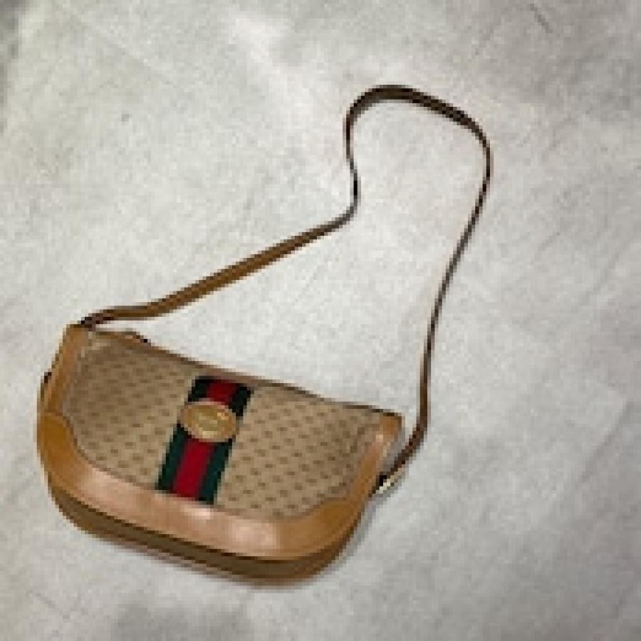 vintage GUCCI〈ヴィンテージグッチ〉ショルダーバッグ