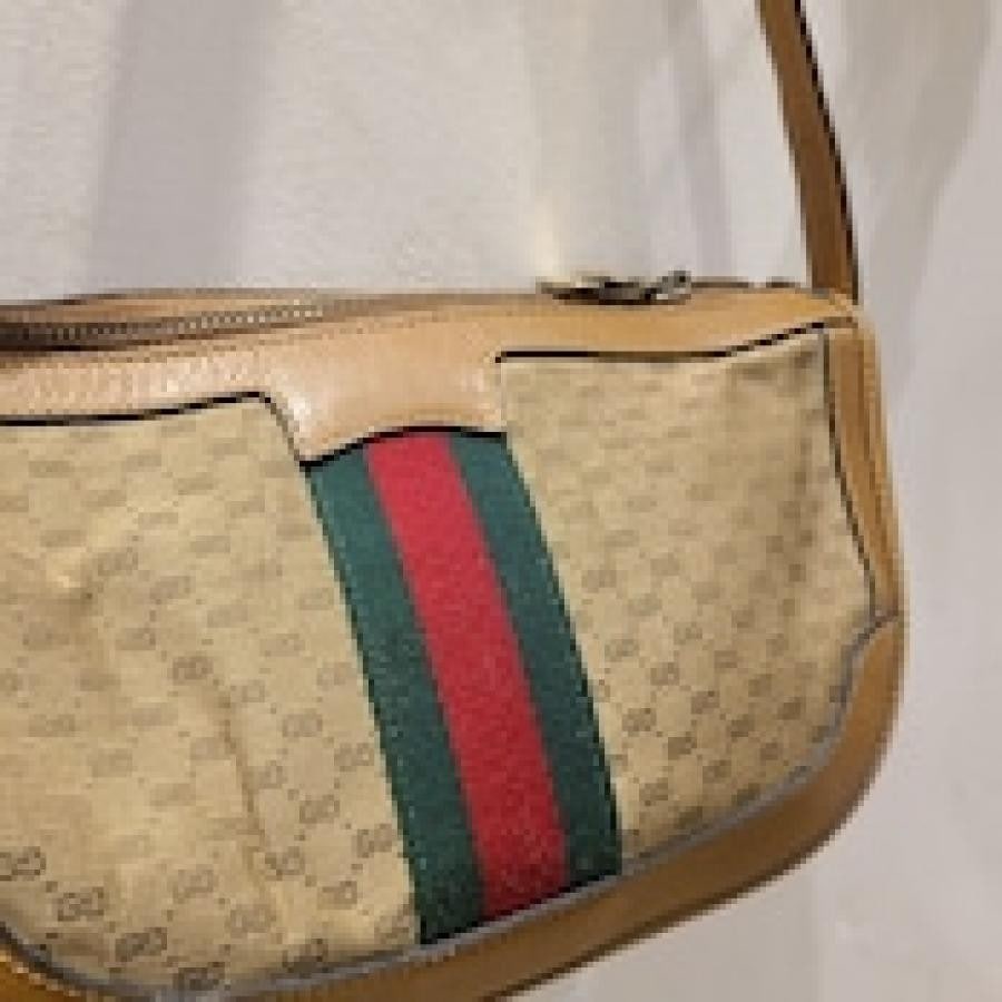 vintage GUCCI〈ヴィンテージグッチ〉ショルダーバッグ