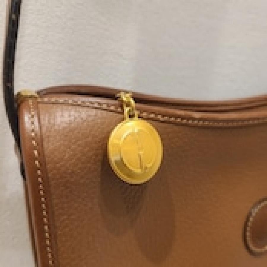 vintage GUCCI〈ヴィンテージグッチ〉ショルダーバッグ