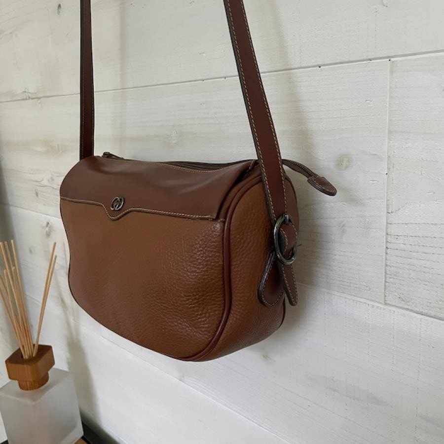 vintage GUCCI〈ヴィンテージグッチ〉ショルダーバッグ