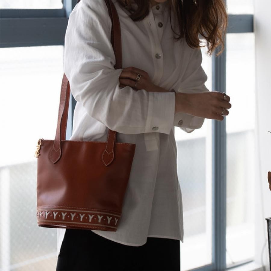 vintage YVES SAINT LAURENT〈ヴィンテージサンローラン〉ショルダートートバッグ