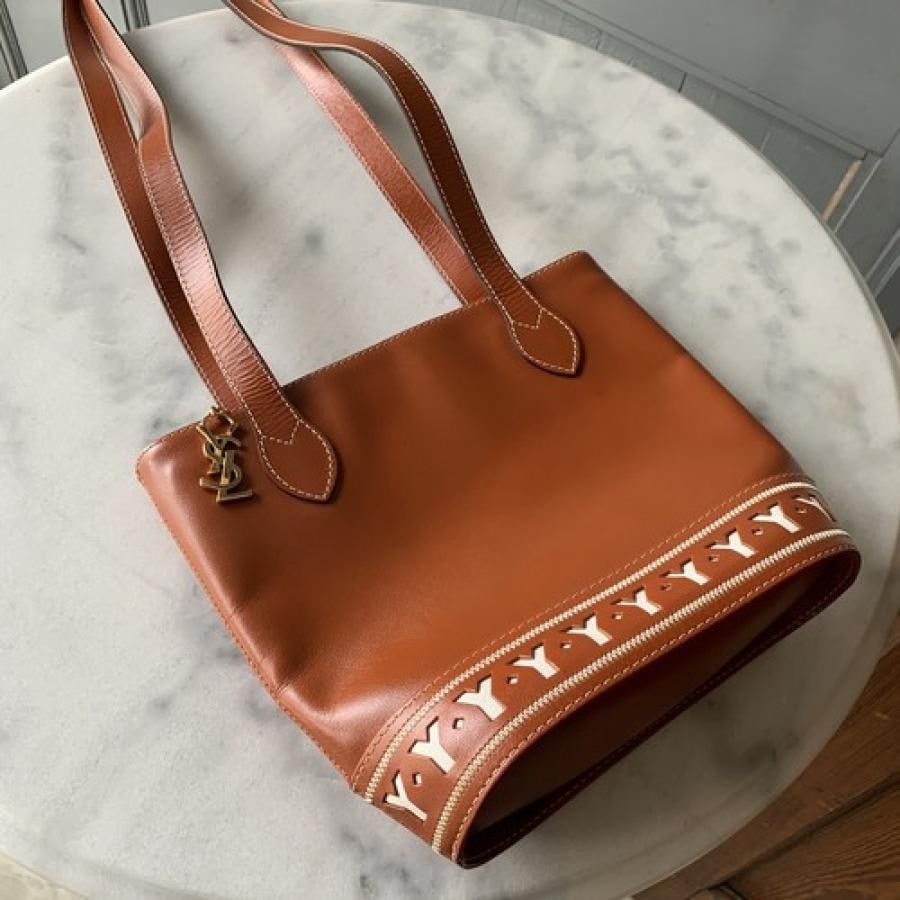 vintage YVES SAINT LAURENT〈ヴィンテージサンローラン〉ショルダートートバッグ