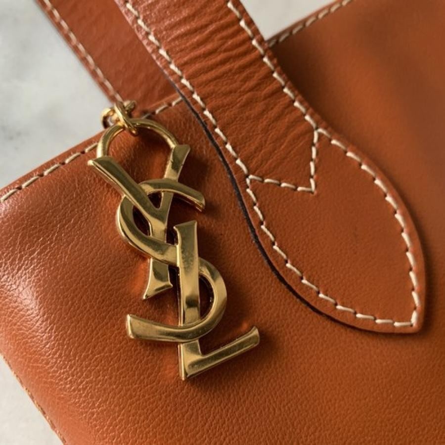 vintage YVES SAINT LAURENT〈ヴィンテージサンローラン〉ショルダートートバッグ