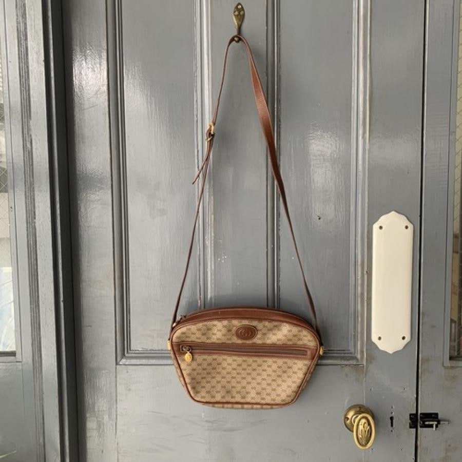 vintage GUCCI〈ヴィンテージグッチ〉ショルダーバッグ