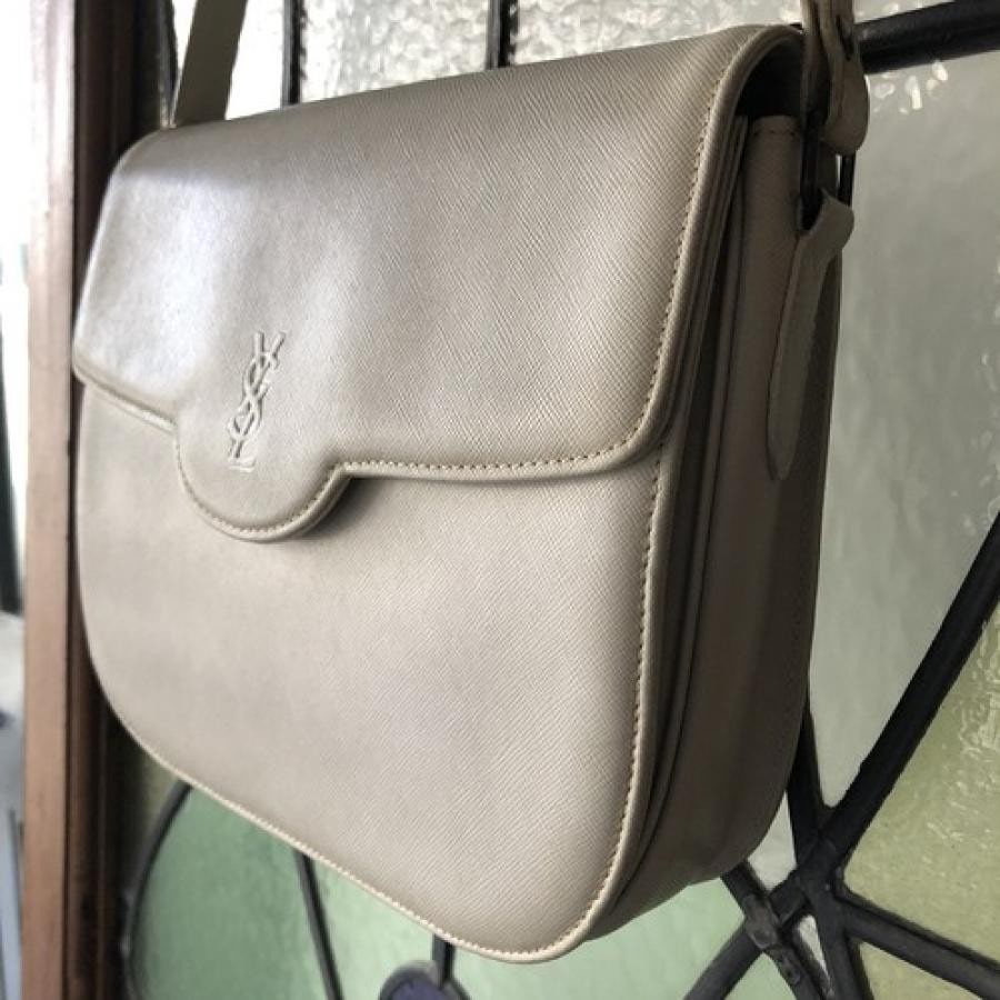 vintage YVES SAINT LAURENT(イヴ・サンローラン）ショルダーバッグ