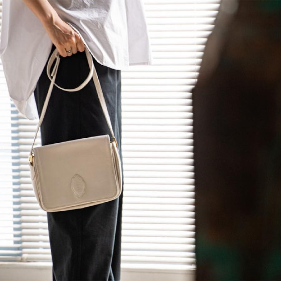 vintage YVES SAINT LAURENT(イヴ・サンローラン）ショルダーバッグ