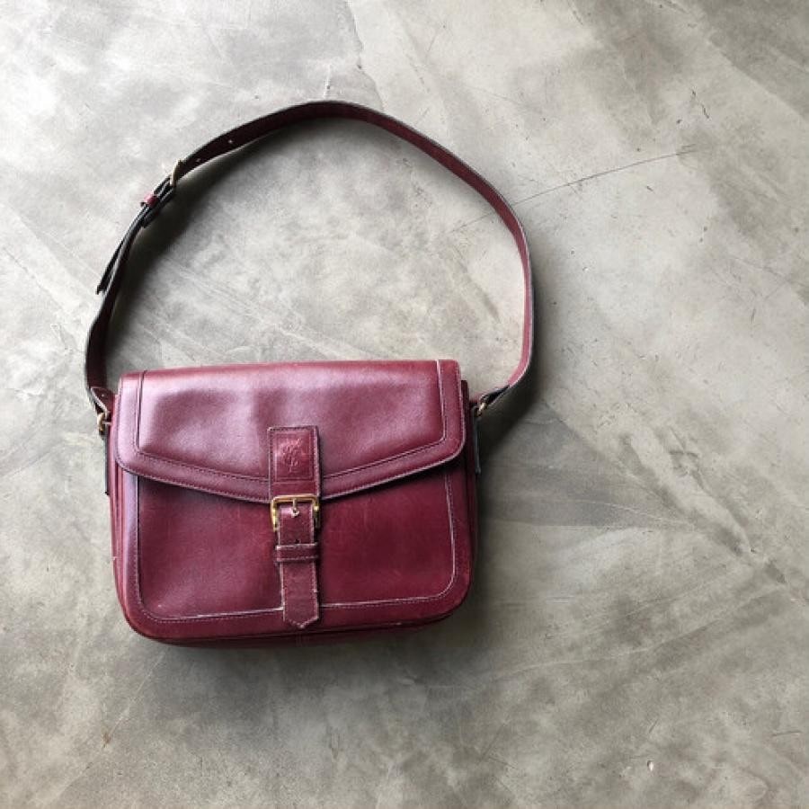 vintage YVES SAINT LAURENT(イヴ・サンローラン）ショルダーバッグ