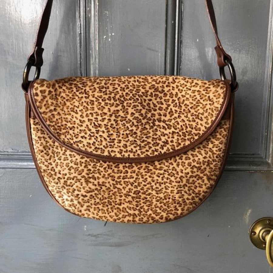 vintage YVES SAINT LAURENT(イヴ・サンローラン）ショルダーバッグ