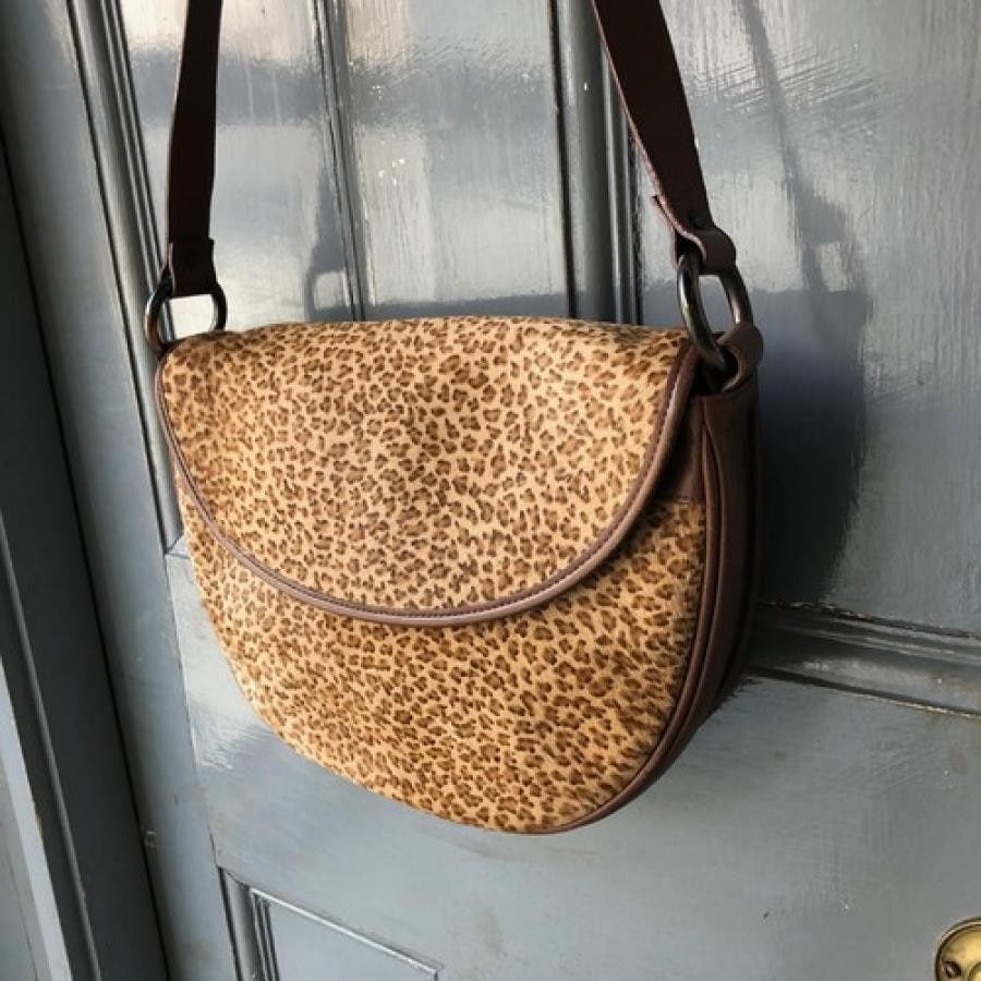 vintage YVES SAINT LAURENT(イヴ・サンローラン）ショルダーバッグ