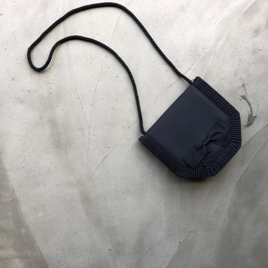 vintage YVES SAINT LAURENT(イヴ・サンローラ）ショルダーバッグ