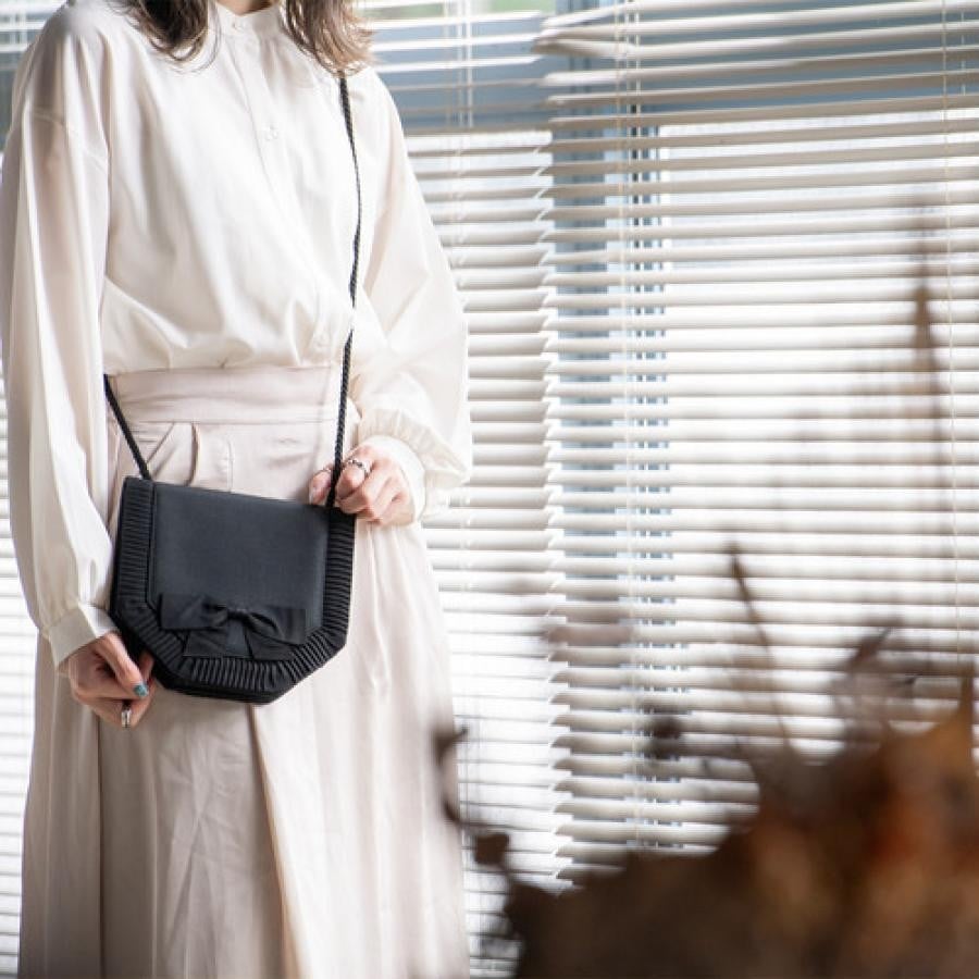 vintage YVES SAINT LAURENT(イヴ・サンローラ）ショルダーバッグ