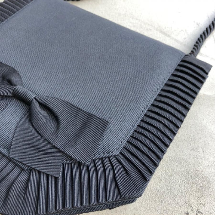 vintage YVES SAINT LAURENT(イヴ・サンローラ）ショルダーバッグ