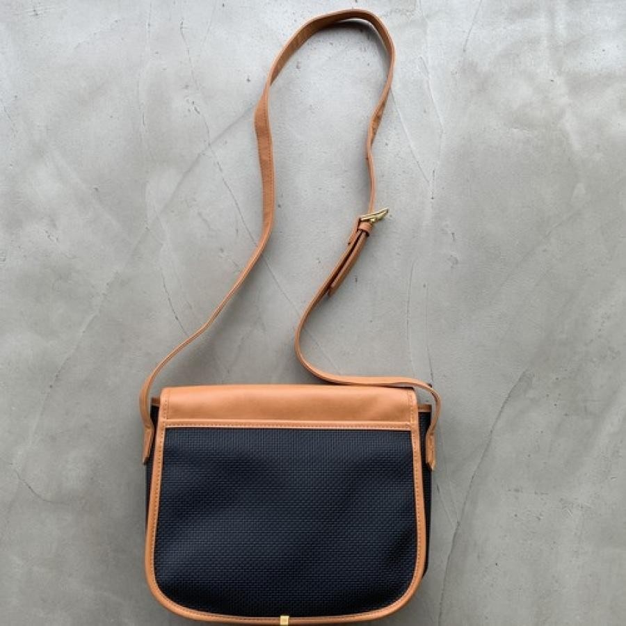 vintage YVES SAINT LAURENT(イヴ・サンローラン）ショルダーバッグ２