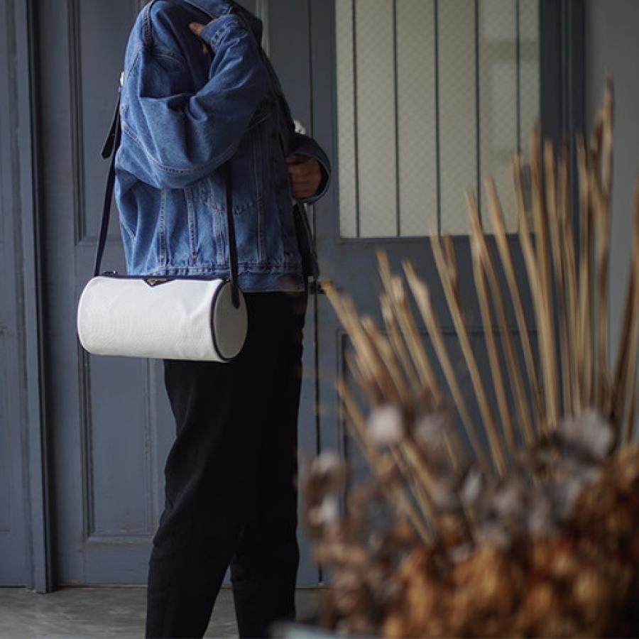 vintage YVES SAINT LAURENT(イヴ・サンローラン）ショルダーバッグ