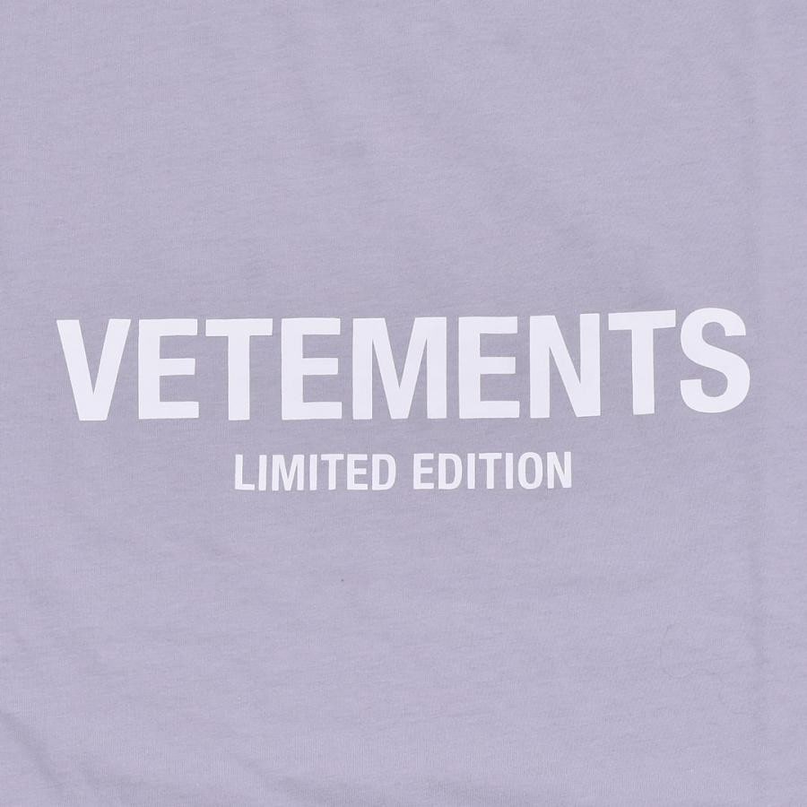 【VETEMENTS】LOGO LIMITED EDITION T-SHIRT(LAVENDER) LAVENDER M