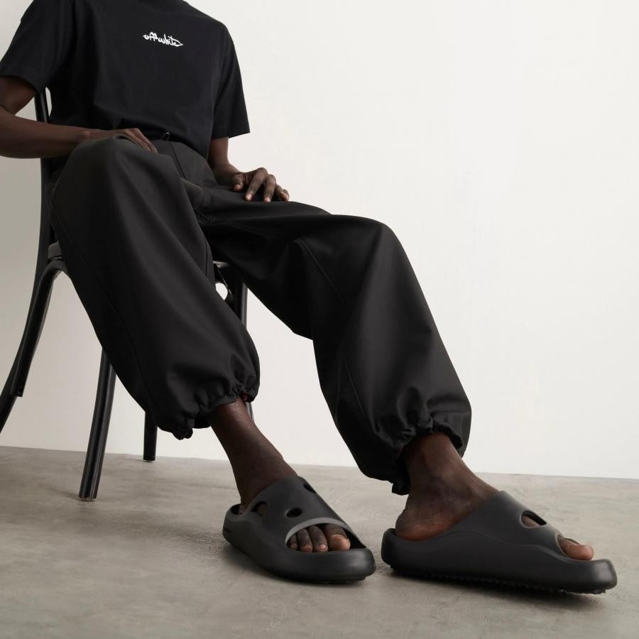 【OFF-WHITE】METEOR RUBBER SLIDER(BLACK) BLACK 43