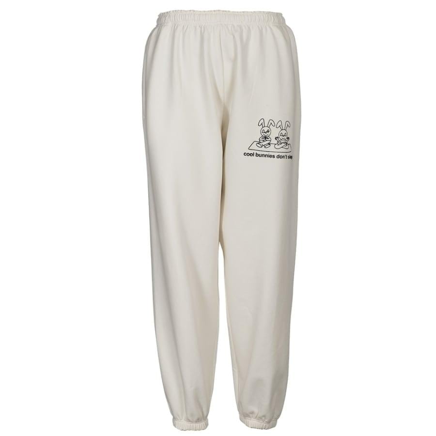 【NATASHA ZINKO】COOL BUNNIES DON'T SLEEP JOGGING PANTS (WHITE) WHITE XXS
