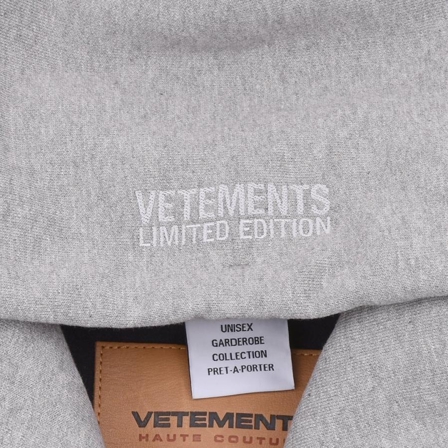 【VETEMENTS】DENIM JACKET WITH DETACHABLE HOOD LIGHT BLUE XS