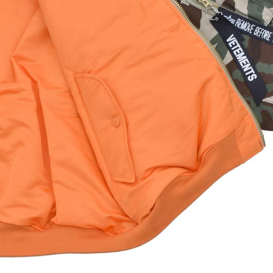 【VETEMENTS】HOODED CAMO BOMBER(CAMO) CAMO XS