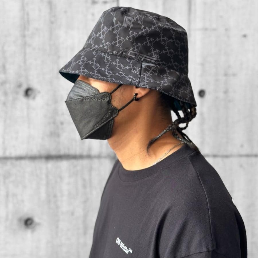 【OFF-WHITE】OW ALLOVER REVERSIB BUCKET HAT (BLACK/GREY) BLACK/GREY F