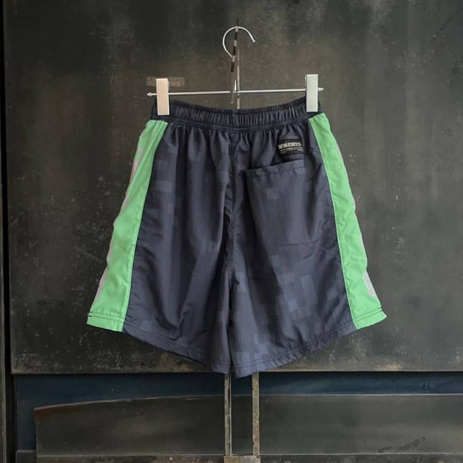 DEVA STATES / Shorts - PIXEL - Black/Green / BLACK/GREEN BLACK/GREEN M