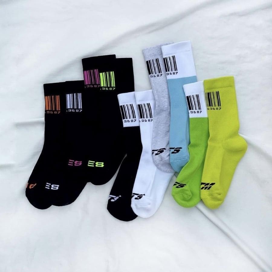 VTMNTS/BARCODE SOCKS/WHITE WHITE 39-42