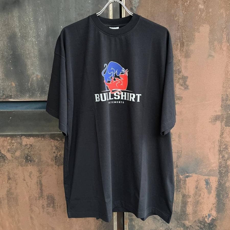 VETEMENTS Tシャツ バレットグラフィティ bullet abitur.gnesin-academy.ru