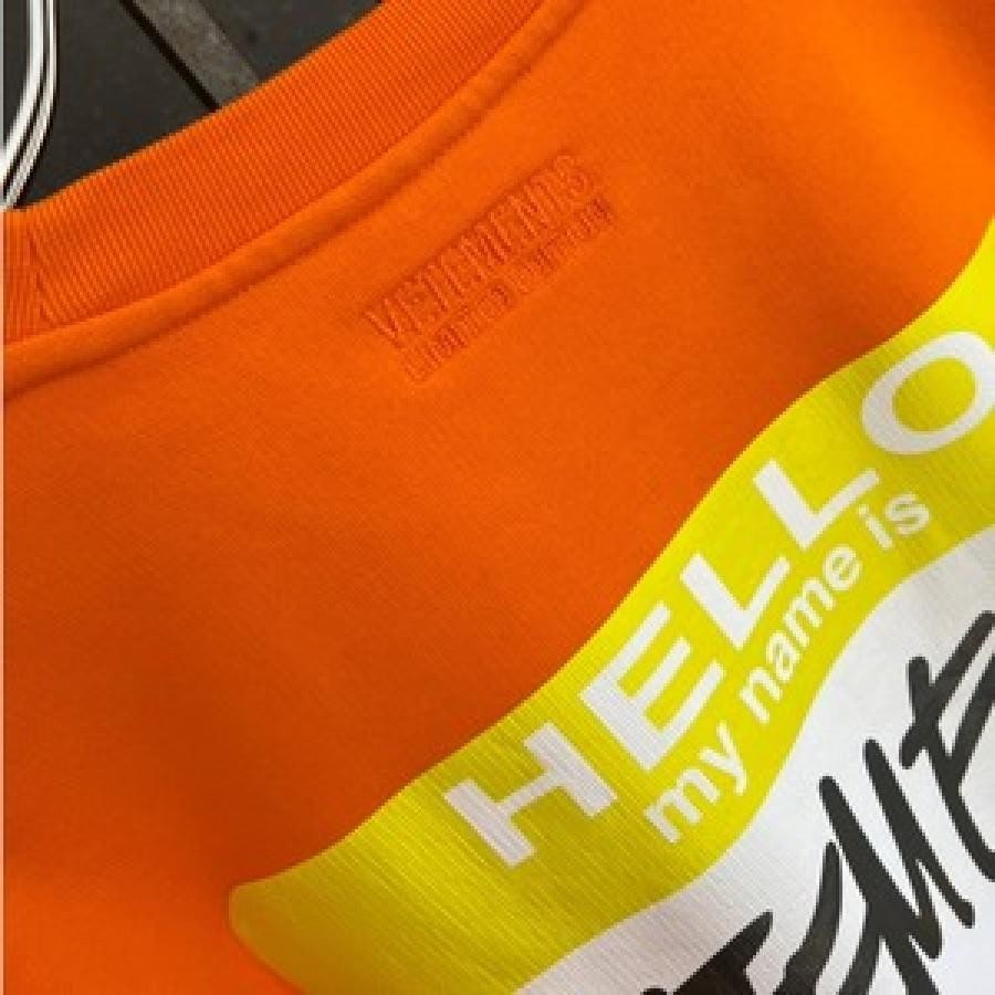 VETEMENTS/MY NAME IS VETEMENTS SWEATSHIRT/NEON ORANGE NEON ORANGE M