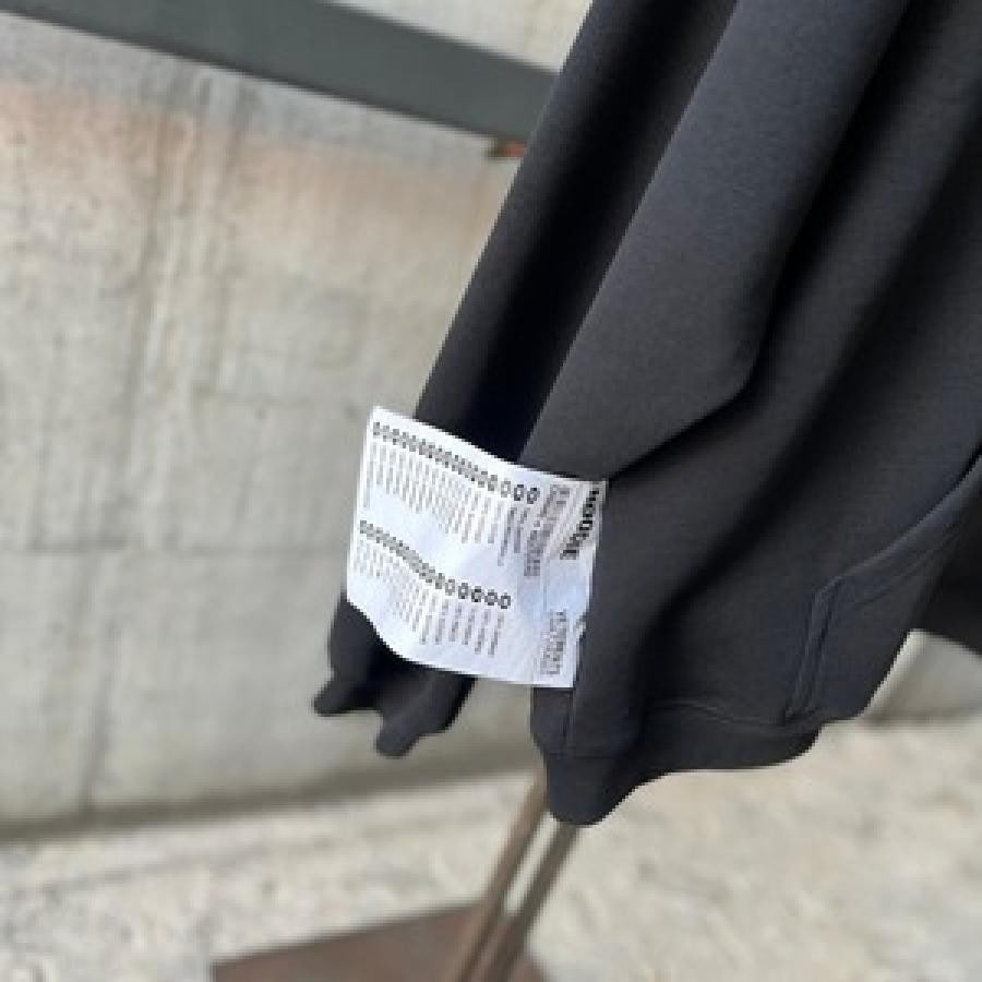 VETEMENTS / LOGOLABELHOODIE / BLACK/WHITE BLACK/WHITE XL