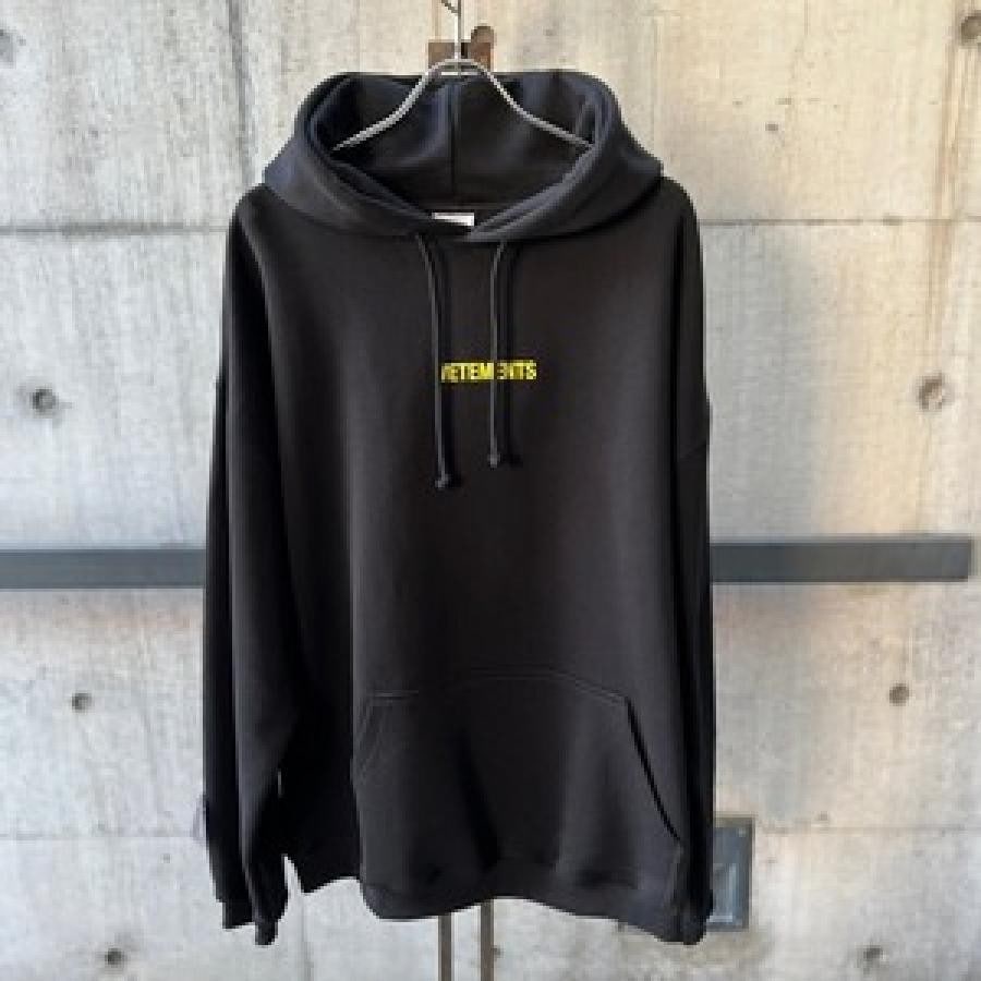 VETEMENTS / LOGOLABELHOODIE / BLACK/YELLOW BLACK/YELLOW XL