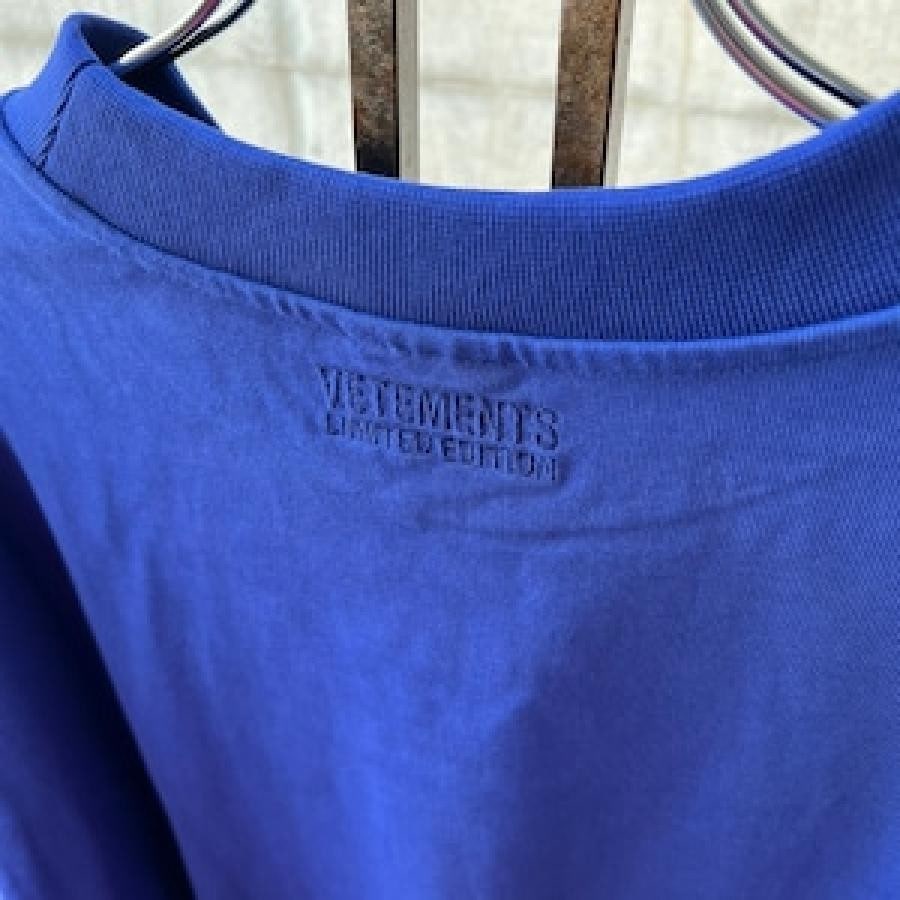 VETEMENTS / LOGOLABELLONGSLEEVE / BLUE/WHITE BLUE/WHITE M