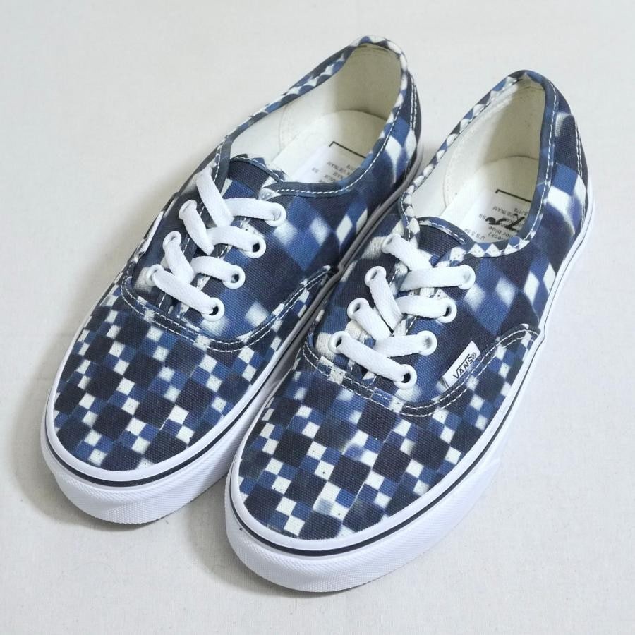 Vans authentic 2025 size 7