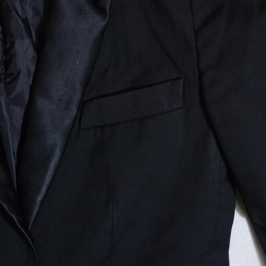 Yves Saint Laurent Jacket| HOLIDAY WORKS|pop-up-shop Yves Saint Laurent Jacket| HOLIDAY WORKS|pop-up-shop