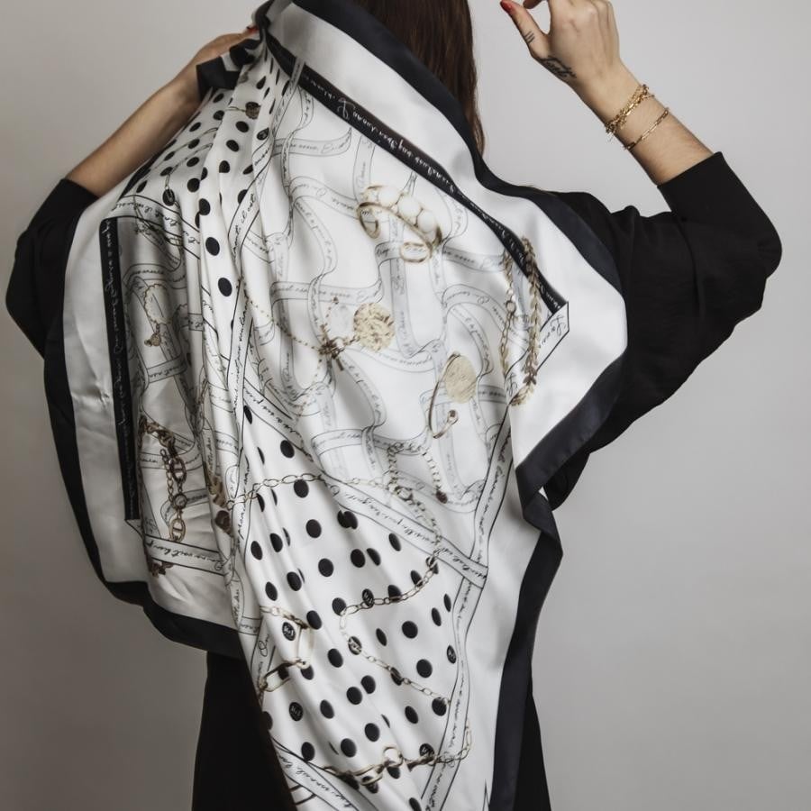 シルクスカーフ／ブラック bijoux noir